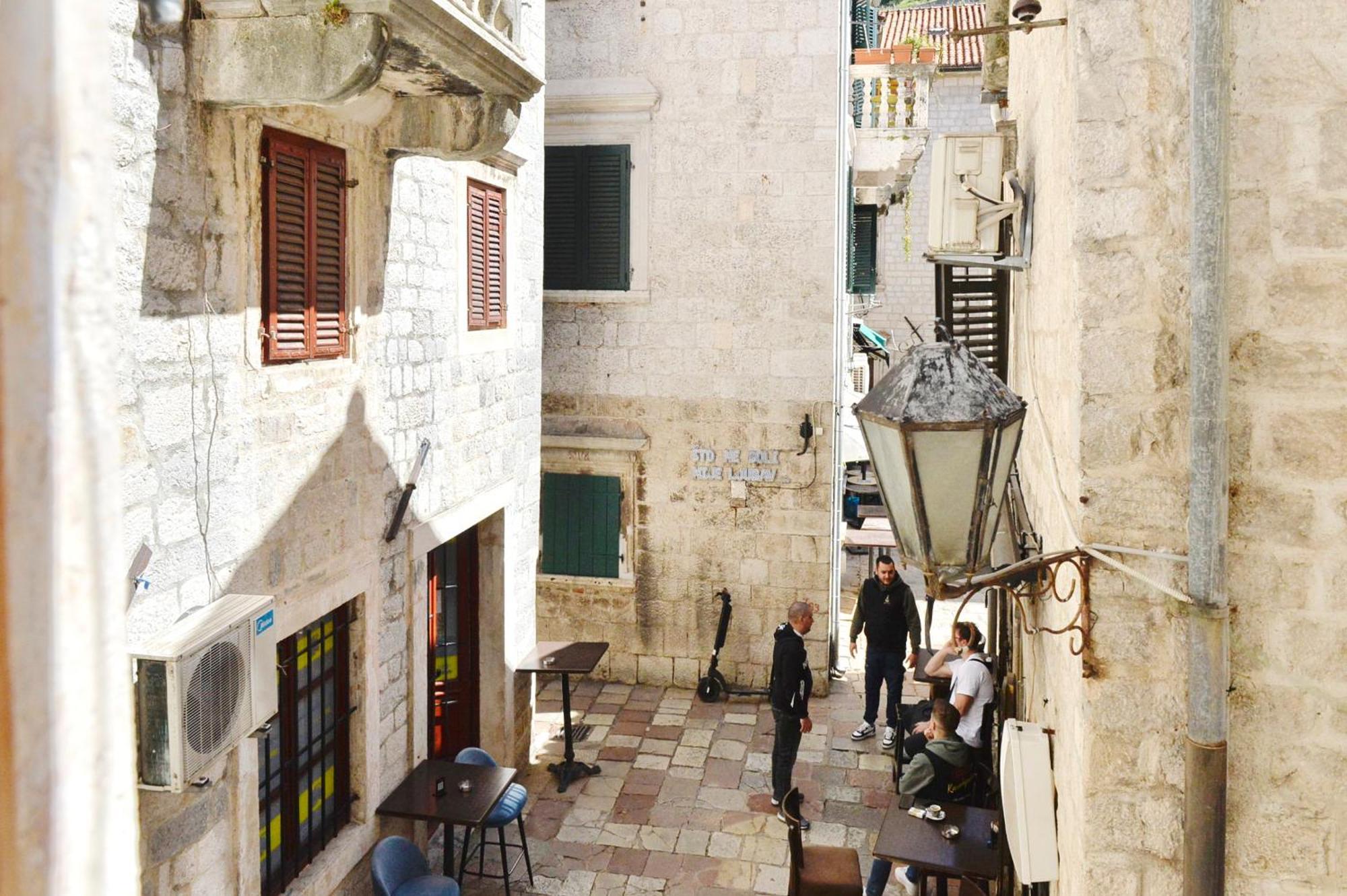 Charming Apartment In Kotor Exteriör bild